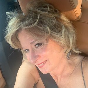 Meet your Posher, Bonnie